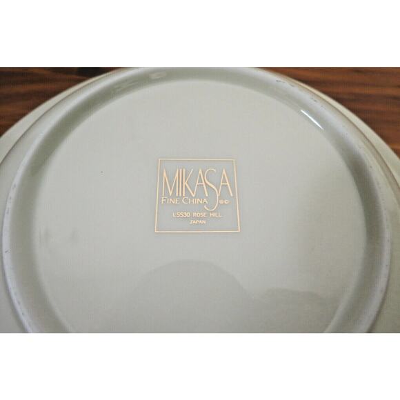 Mikasa Vegetable Bowl - Rose Hill Pattern 10" - Picture 4 of 4
